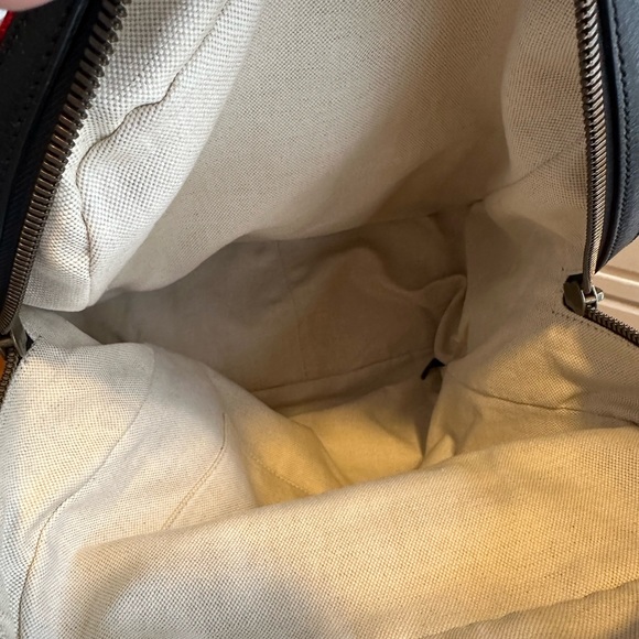 EUC GUCCI GG Marmont Backpack Rucksack Red Velvet Velour Black Leather - Picture 9 of 11